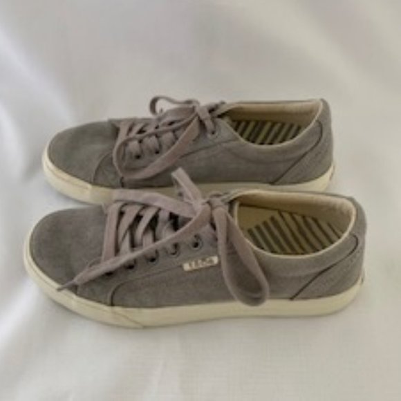 Taos Size 7 Gray Wash Canvas Lace up Sneaker - Picture 1 of 6